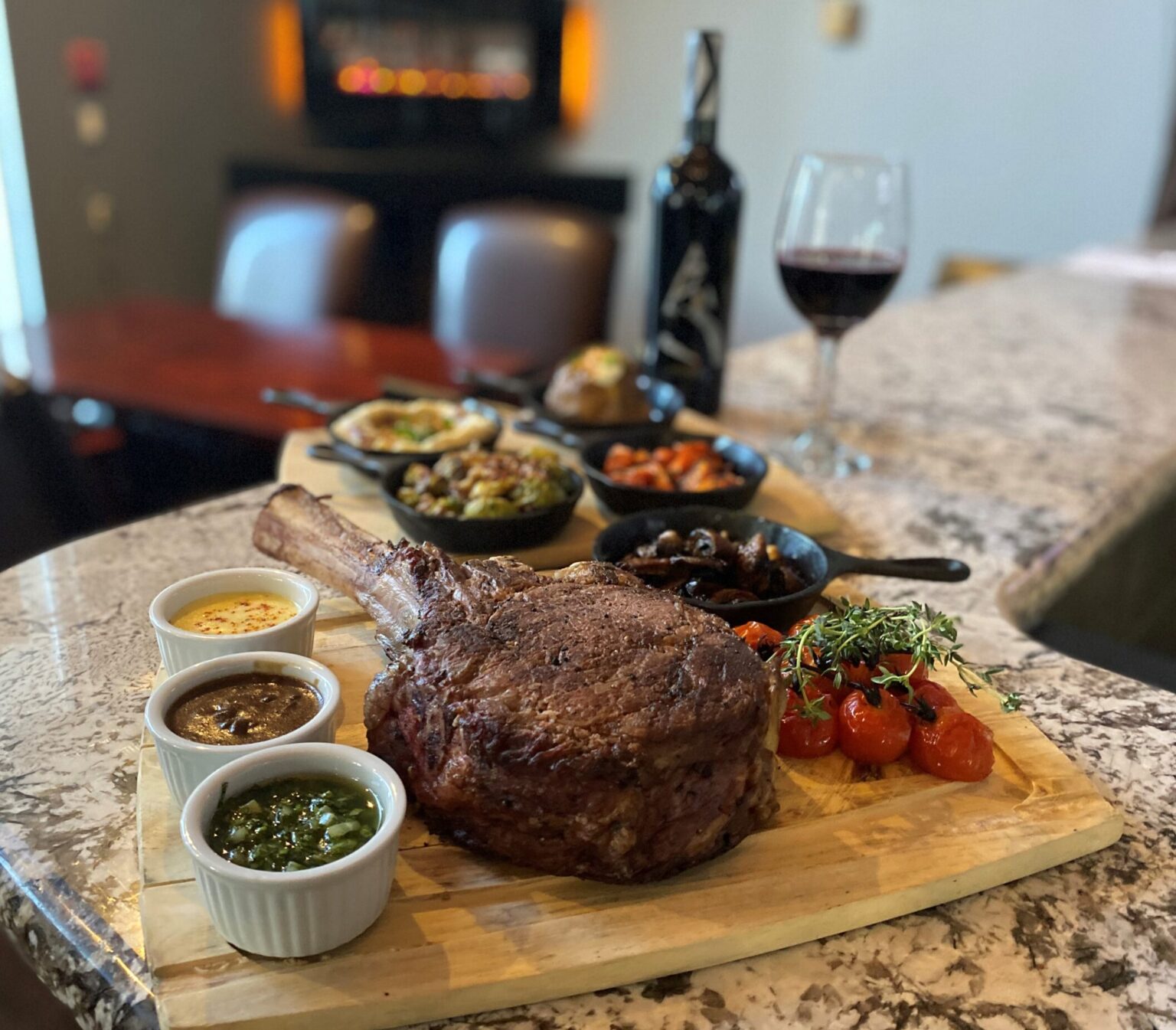 Redwood Steakhouse & Bar Medicine Hat Lodge Hotel